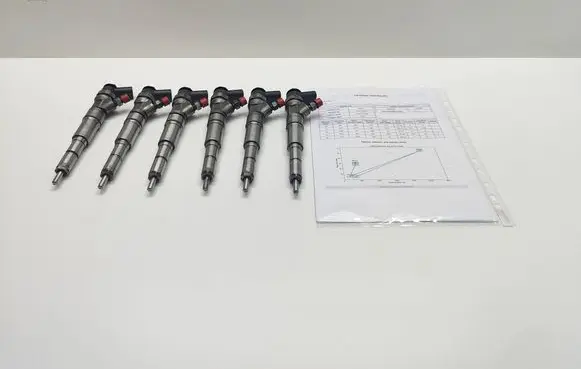 BMW 5 E60 E61 Fuel injectors set 7794435 0445110209 0445110