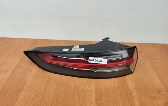 Porsche Cayenne (9Y0 9Y3) Rear/tail lights 9Y0945095D