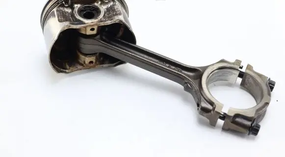 Nissan Primera Piston 