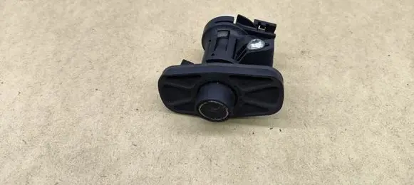 Mercedes-Benz E W212 Tailgate/boot lid lock trim A2047580014