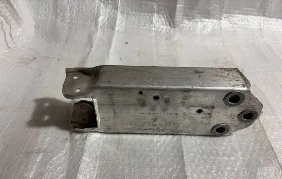 BMW 5 F10 F11 Front bumper mounting bracket 0068CH8418