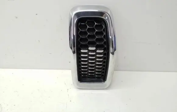 Jeep Cherokee Front grill 5RB21TRMAA 68138335A