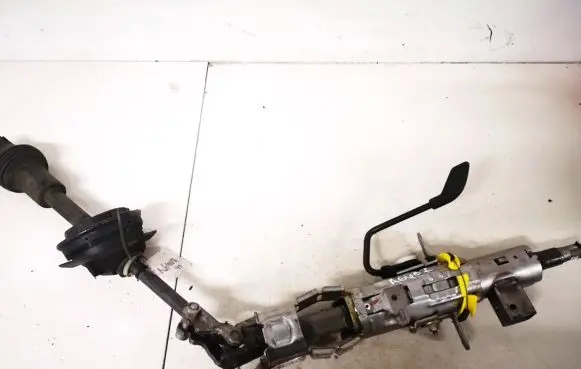 Fiat Ulysse Steering wheel axle 1811158300b
