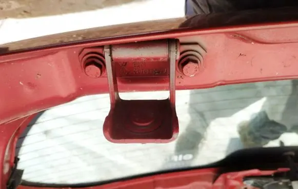 Renault Scenic II - Grand scenic II Tailgate/trunk/boot hinge