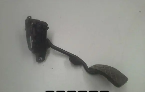 Skoda Superb B5 (3U) Accelerator throttle pedal 8E2721523E