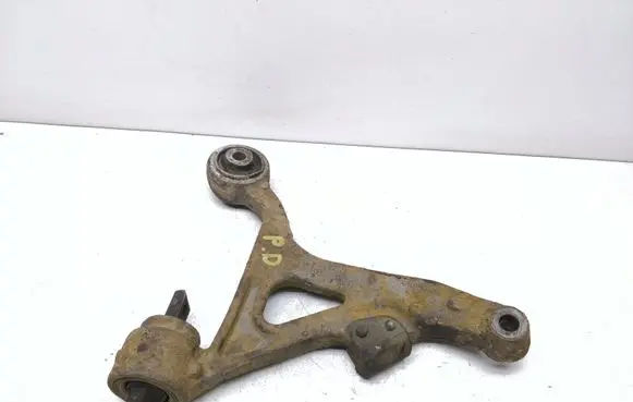 Volvo V70 Front lower control arm/wishbone