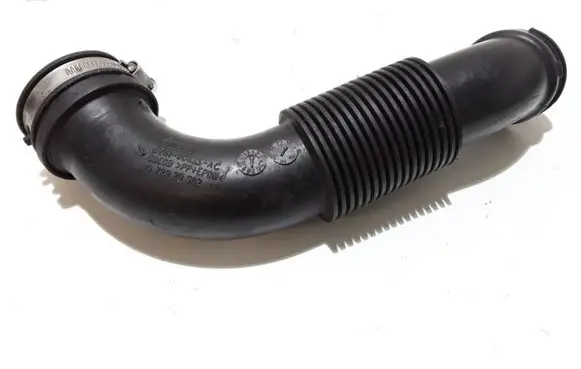 Ford Focus Air intake duct part CV619C623AC