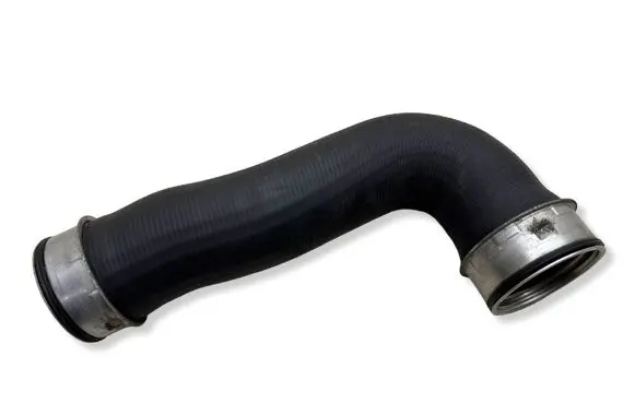 Volkswagen Touran I Intercooler hose/pipe 520253A
