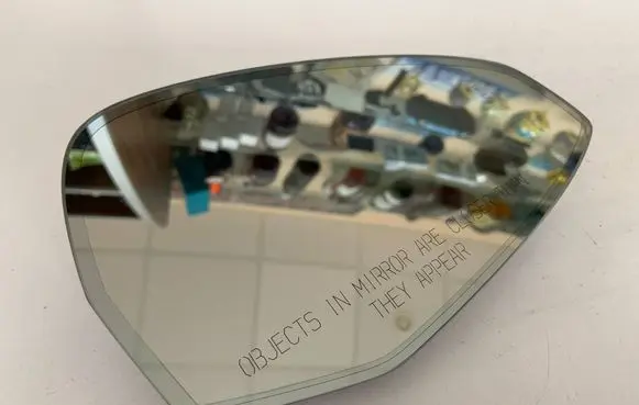 Audi A5 Wing mirror glass 8W0857536L 8W0857536