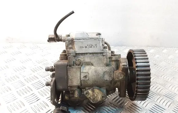 Volkswagen Sharan Fuel injection high pressure pump 0180404385