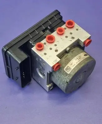 Ford Focus ABS Pump F1FC2C405AF F1FC2C219BD