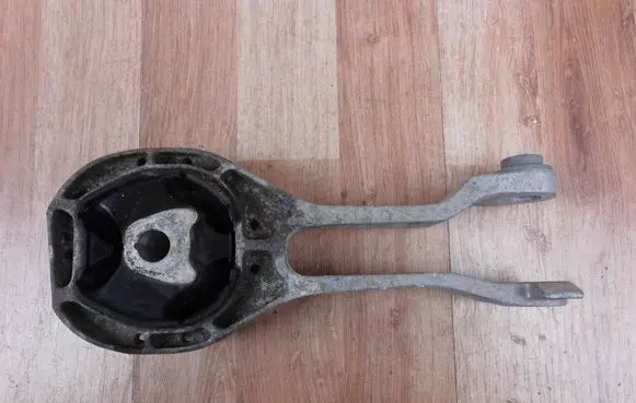 Toyota C-HR I Engine mount bracket 123630Y150