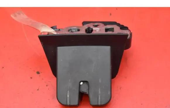 Audi A4 S4 B8 8K Tailgate/trunk/boot lock/catch/latch