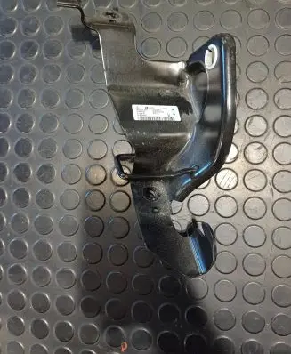 Mercedes-Benz CLA C117 X117 W117 Holder (bracket) A1769200124 L0234255