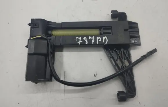 BMW X5 E53 Seat adjustment motor 7064831