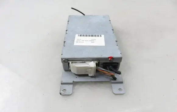 BMW 3 E90 E91 Bluetooth control unit module 6965406
