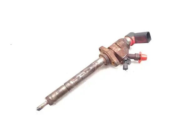 Fuel injector