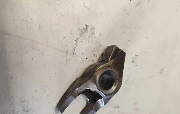 Citroen C3 Fuel Injector clamp holder