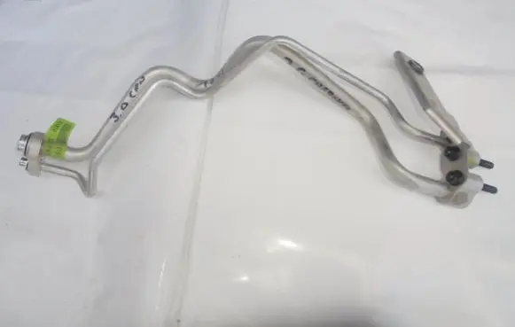 Jeep Grand Cherokee Air conditioning (A/C) pipe/hose 68105596AB