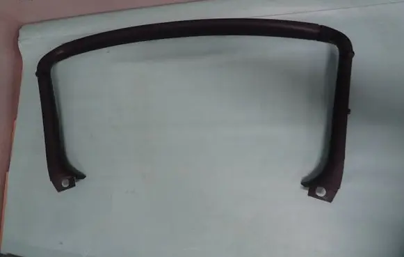 Mini One - Cooper Clubman R55 (D) pillar trim (bottom) 