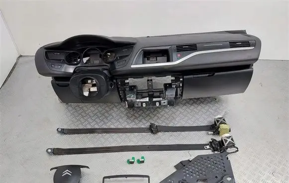 Citroen C5 Dashboard 96700916ZD