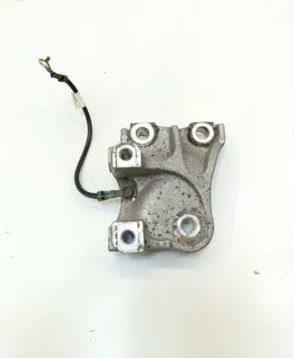 Honda Civic IX Engine mounting bracket