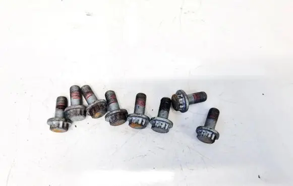 Nuts/bolts