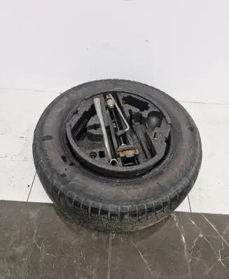 Skoda Octavia Mk2 (1Z) R15 spare wheel 