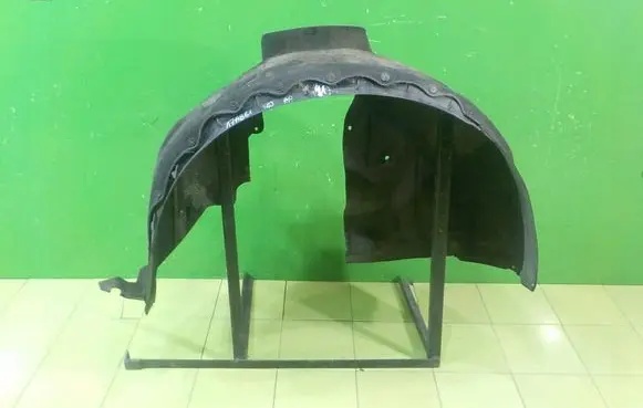 Volvo V60 Front arch PRZOD PRAWE