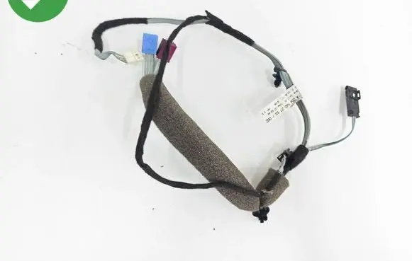 Mercedes-Benz C W204 Rear door wiring loom A2045402710 3001100900 173340