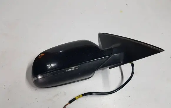 Audi A4 S4 B8 8K Front door electric wing mirror 