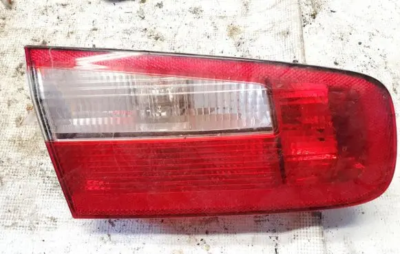 Renault Laguna II Tailgate rear/tail lights 8200002476