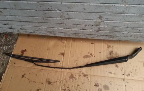 Ford Fiesta Front wiper blade arm
