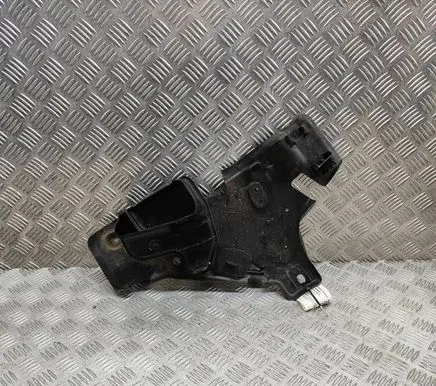 Mercedes-Benz S C217 Wiper trim A2228321490