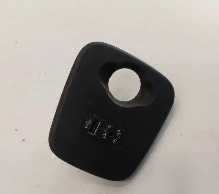 Mini One - Cooper F56 F55 AUX in-socket connector 8270579