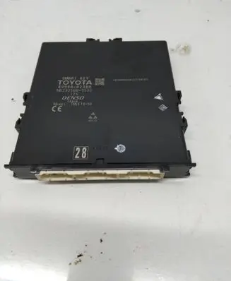 Toyota Auris E180 Other control units/modules 8999002380 MB2325009532