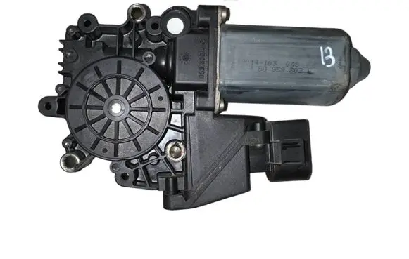 Audi A6 S6 C5 4B Front door window regulator motor 4B0959802E 119024114 05071941
