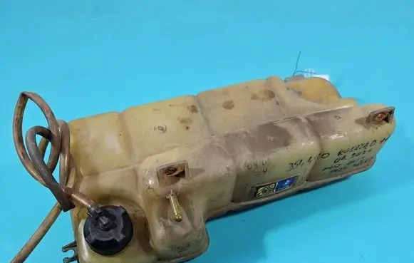 Iveco Daily 3rd gen Coolant expansion tank/reservoir IMPRK1600260