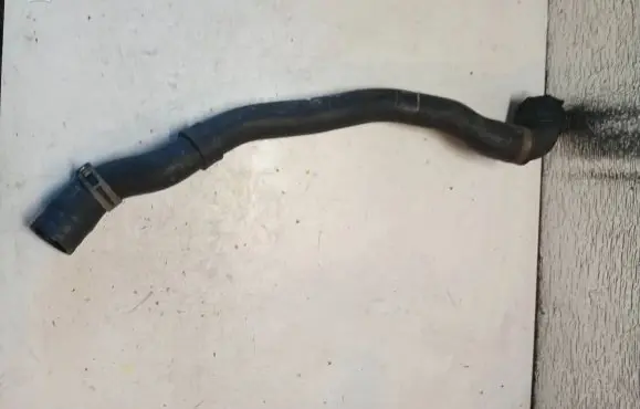 Volvo XC40 Air intake hose/pipe 32222081