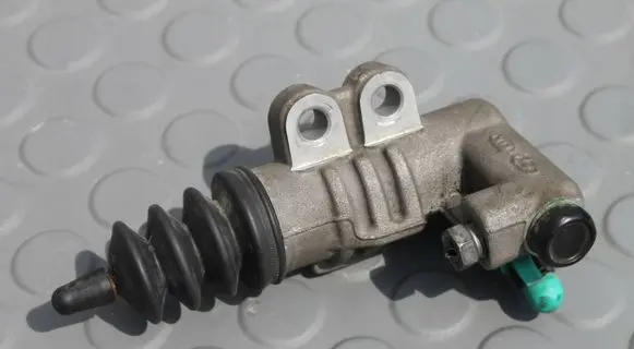 KIA Rio Clutch release bearing slave cylinder 