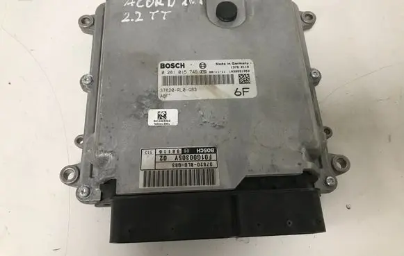 Honda Accord Engine control unit/module 0281015745 37820RL0G83