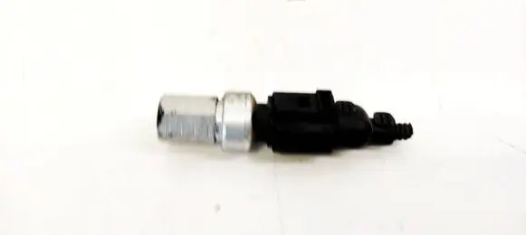 Volkswagen Touareg I Air conditioning (A/C) pressure sensor 