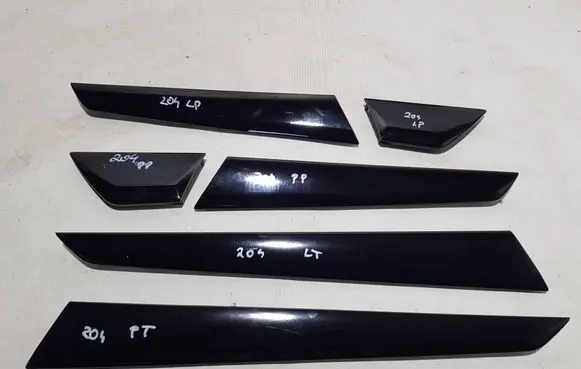 Mercedes-Benz C W204 Front door trim bar A2047200522DDCX A2047200522 A2047201022