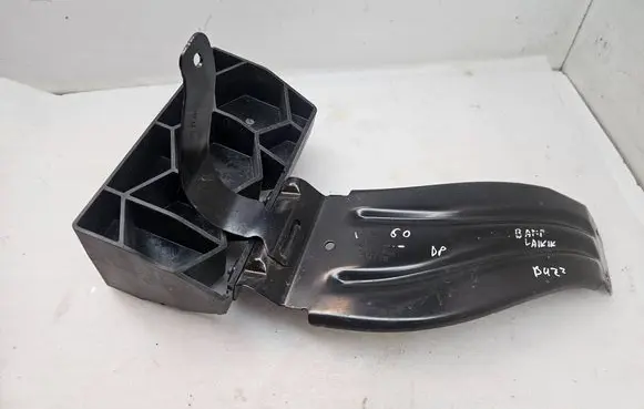 Volkswagen ID. Buzz Front bumper mounting bracket 1T380690A