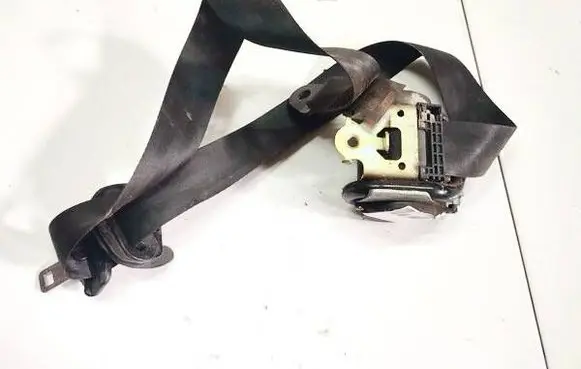 Peugeot 807 Rear seatbelt