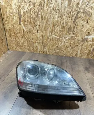 Mercedes-Benz ML W164 Headlight/headlamp