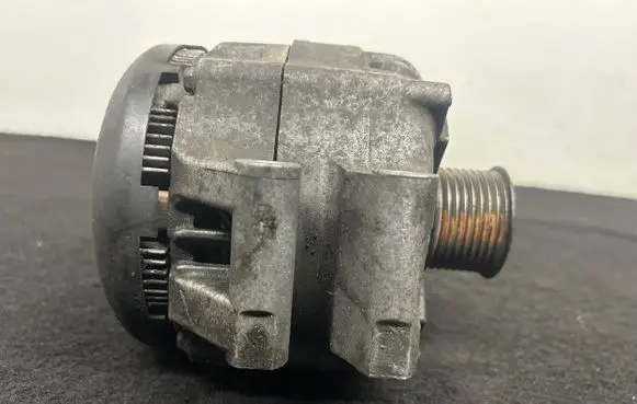 BMW X5 E70 Generator/alternator 1042106071 7591529 14V210A