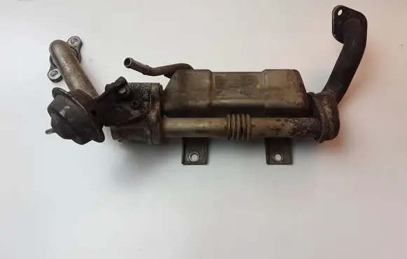 Toyota Avensis T250 EGR valve cooler 256800R020