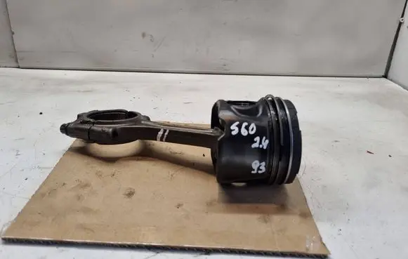 Volvo S60 Piston with connecting rod 81L118