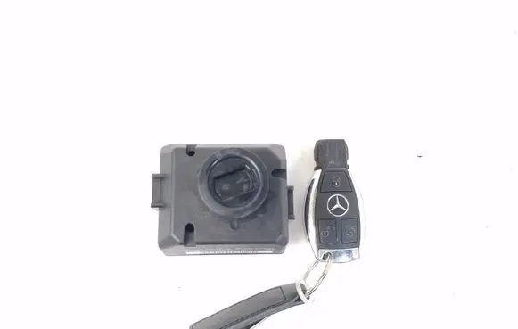 Mercedes-Benz S W221 Ignition lock A2165450508